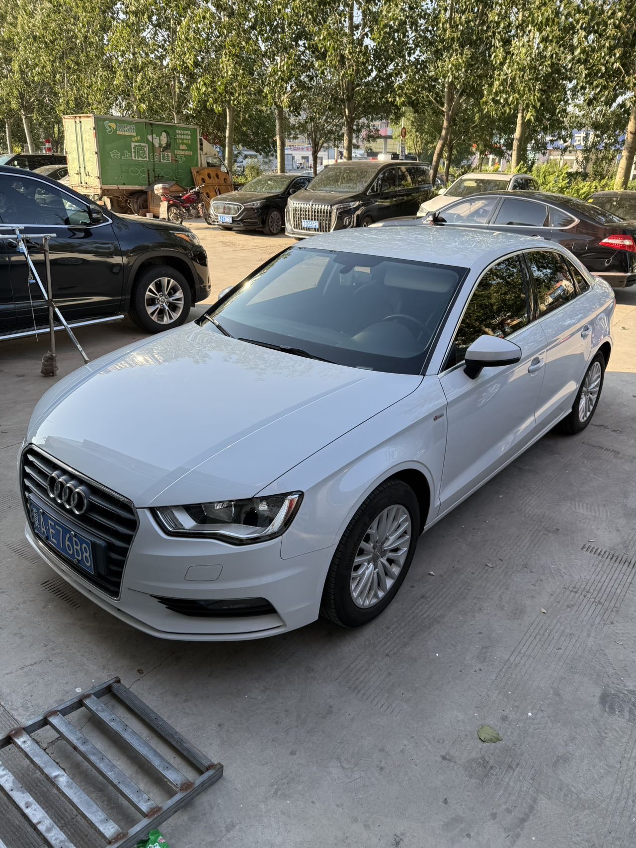 2016 2016 car image