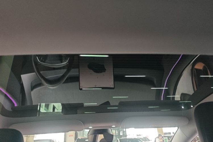 Tesla Model 3 2024 #20 Tesla Model 3 2024 car image #20