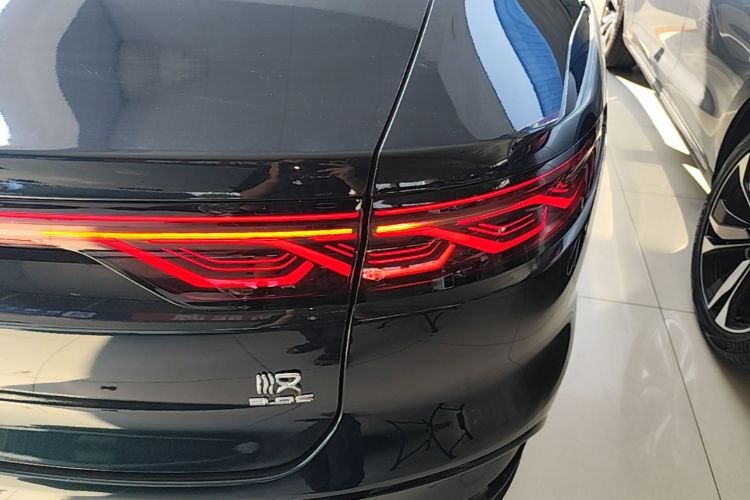 BYD Han 2022 #8 BYD Han 2022 car image #8