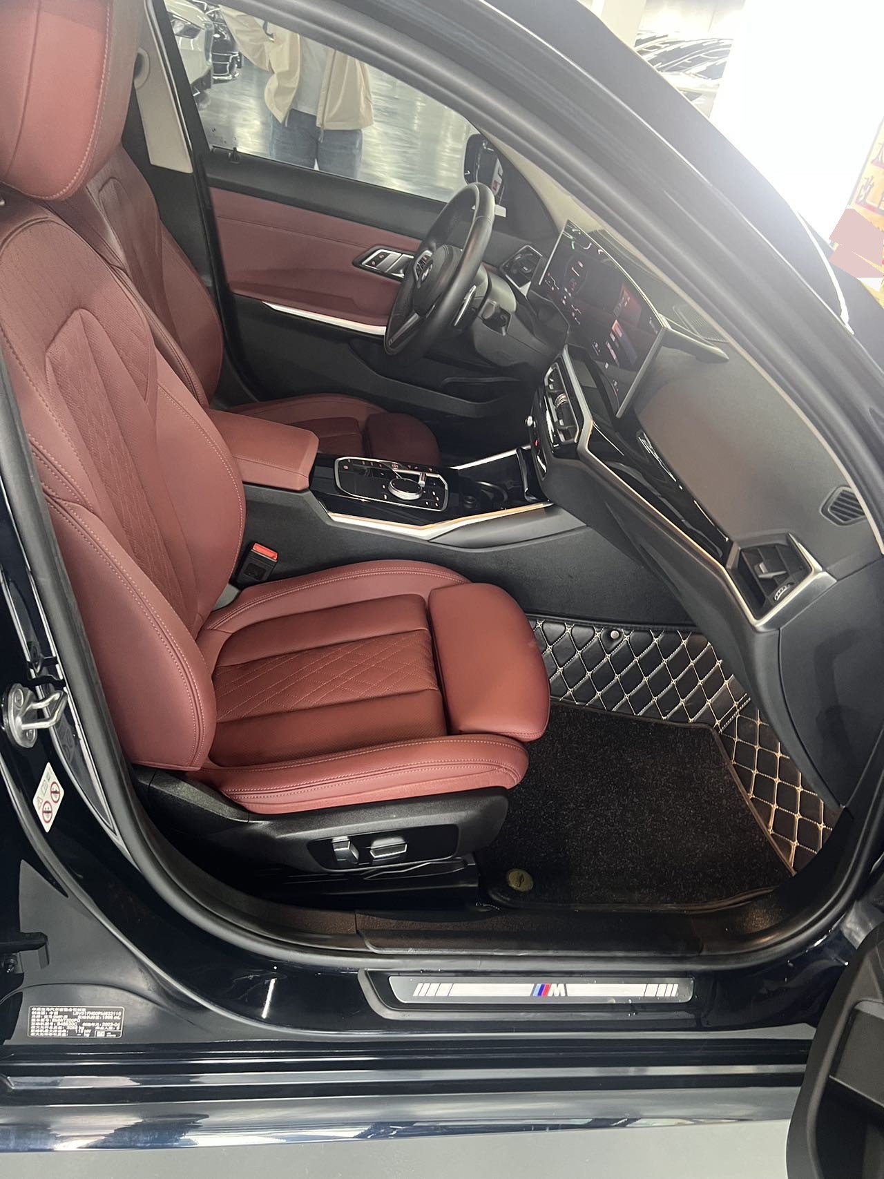 BMW 3 Series 2023 car image #8