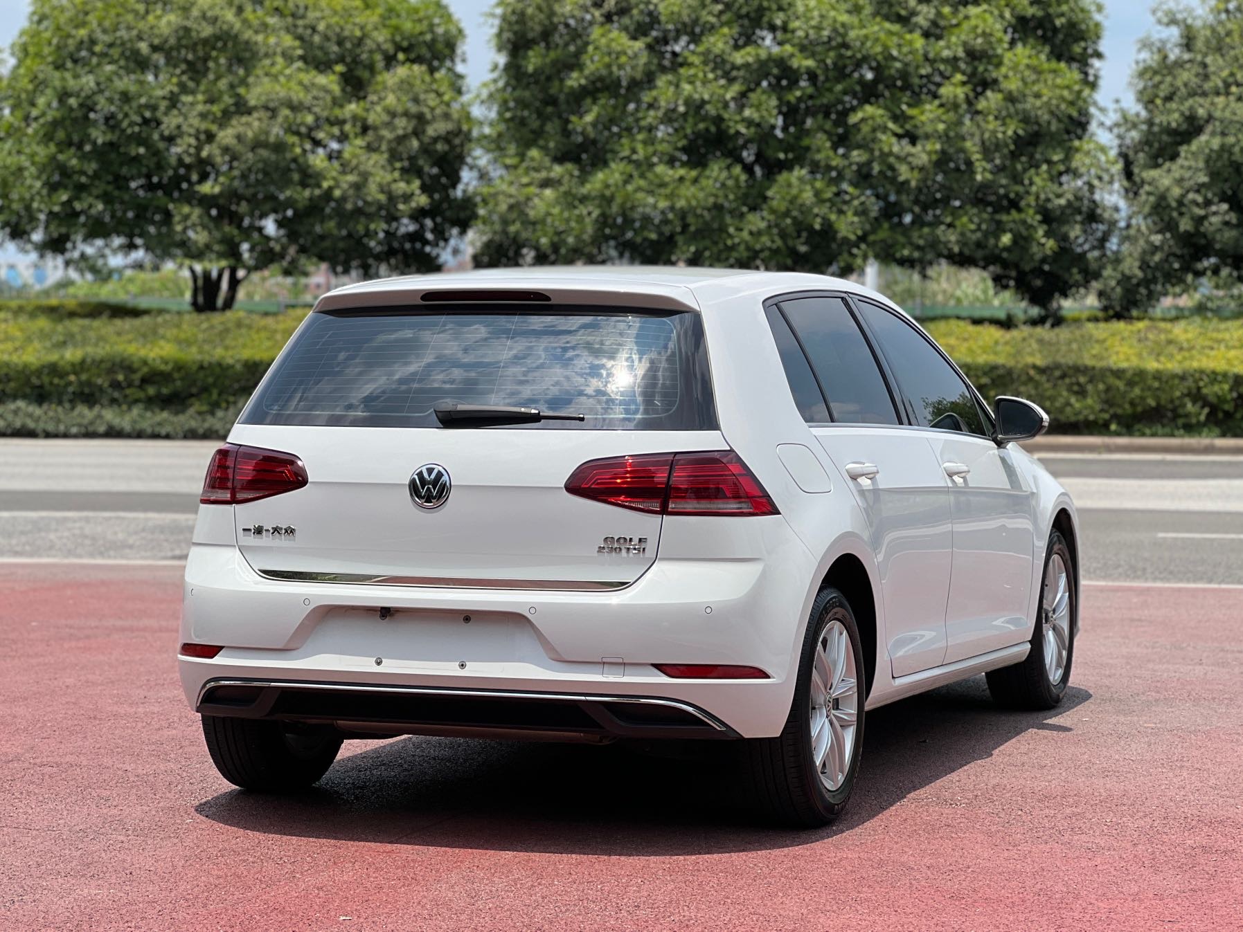Volkswagen Golf 2018 #5 Volkswagen Golf 2018 car image #5