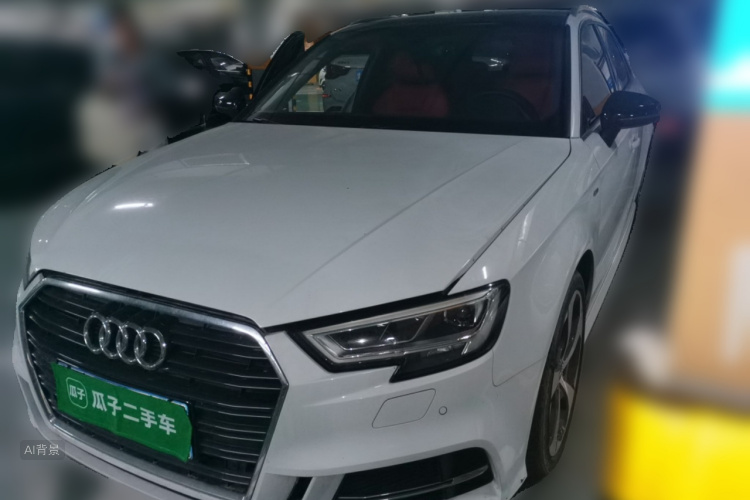 Audi A3 2019 car image #2