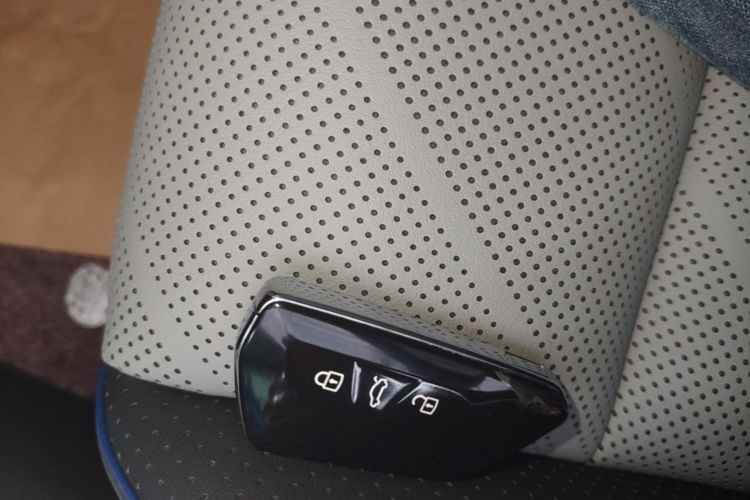 Volkswagen Golf 2025 #9 Volkswagen Golf 2025 car image #9