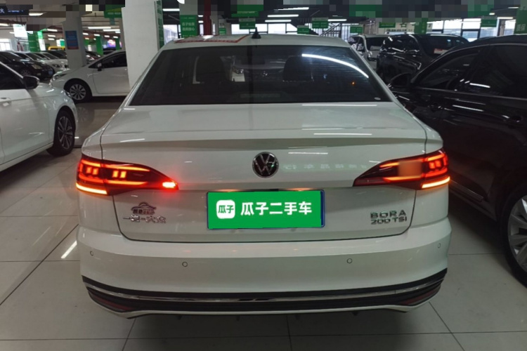 Volkswagen Bora 2023 immagine di auto #6