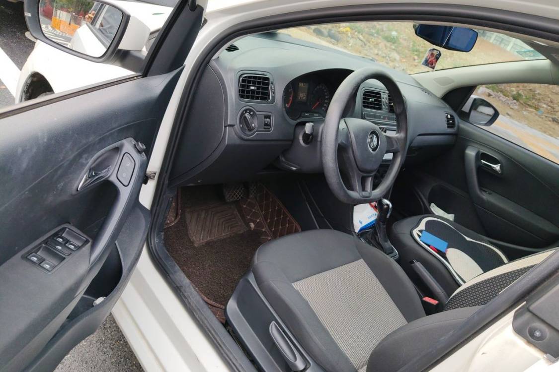Volkswagen Polo 2017 immagine di auto #23