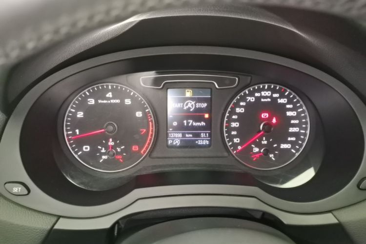 Audi Q3 2016 #12 Audi Q3 2016 car image #12