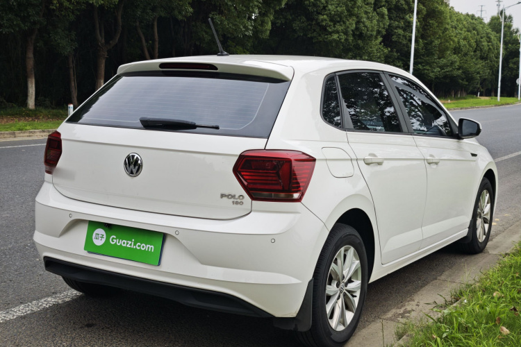 Volkswagen Polo 2019 car image #6