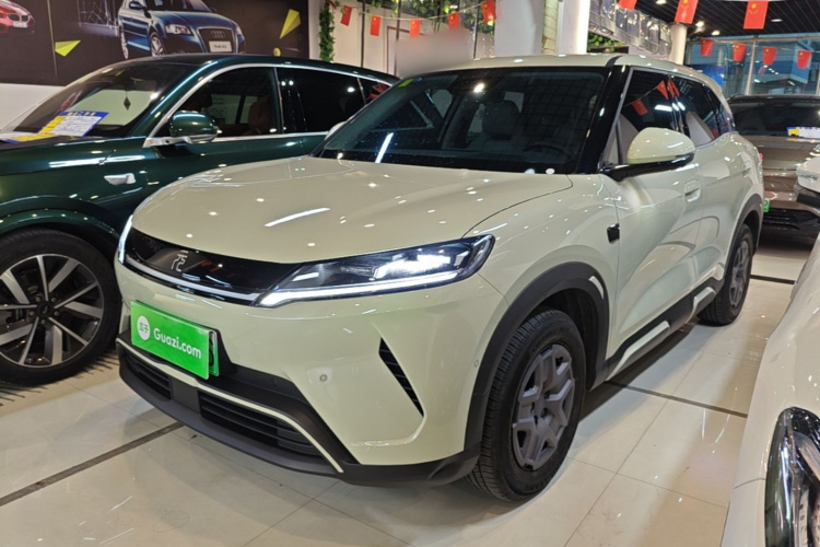 BYD YuanUP 2026 #2 BYD YuanUP 2026 изображение автомобиля #2