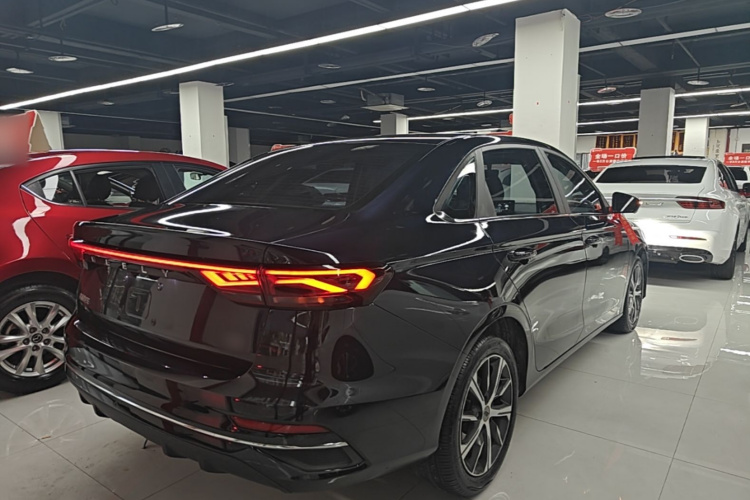 GEELY Emgrand 2021 #7 GEELY Emgrand 2021 immagine di auto #7