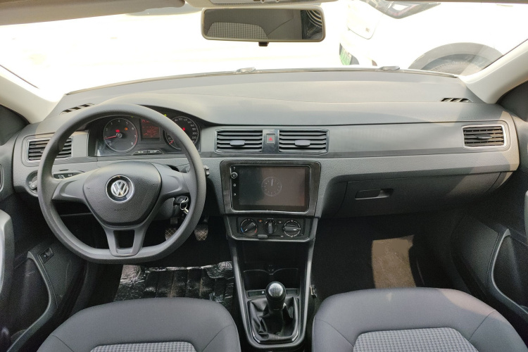 Volkswagen Santana 2019 car image #10