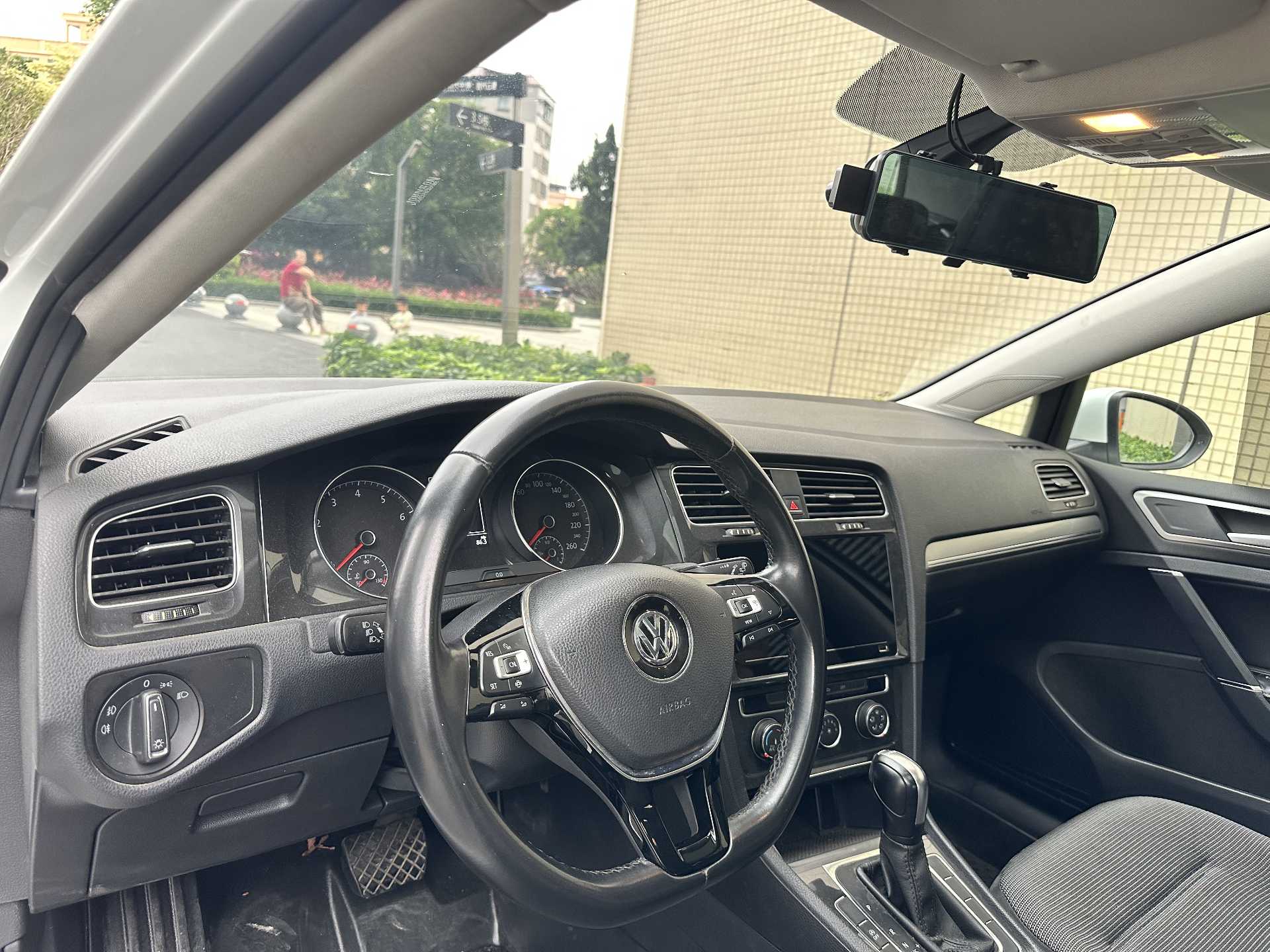 2020 imagen de coche #5