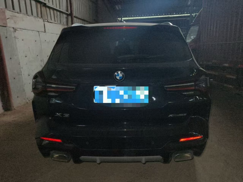 BMW X3 2023 car image #3