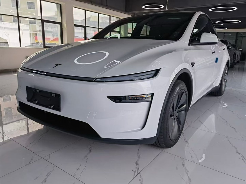 Tesla Model Y 2026 Tesla Model Y 2026 car image