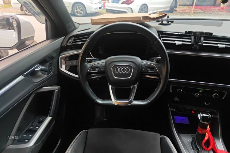 Audi Q3 2020 #12 Audi Q3 2020 car image #12
