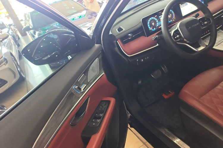 Jetour X70 PLUS 2023 #16 Jetour X70 PLUS 2023 car image #16