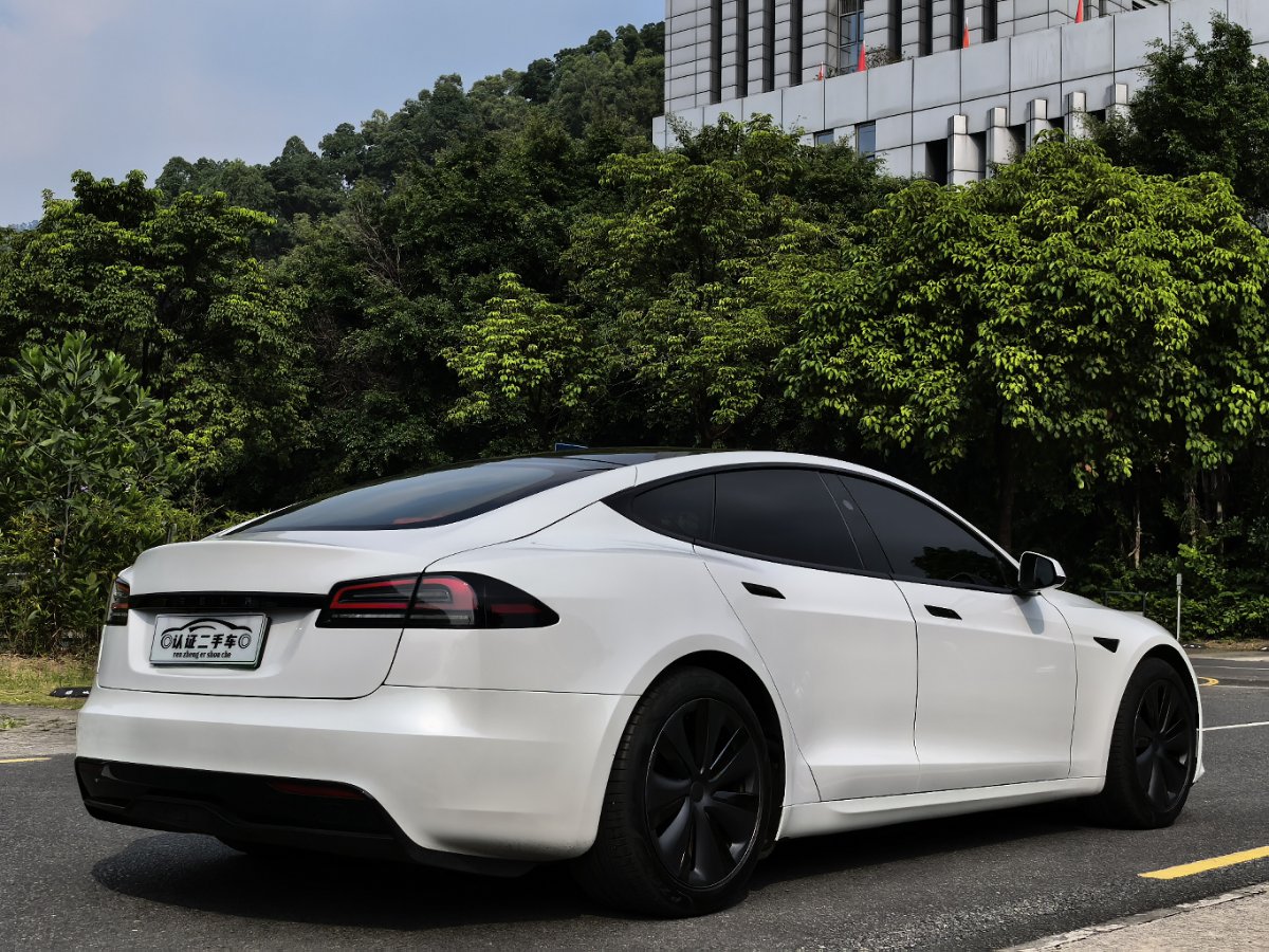 Tesla Model S 2023 car image #11