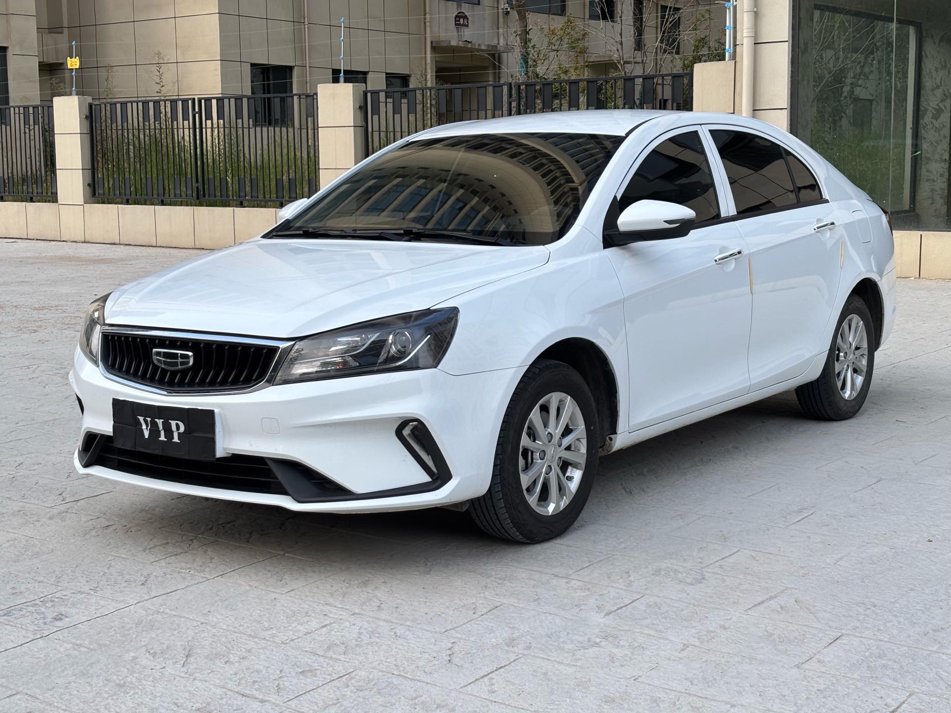 GEELY Emgrand 2022 car image 