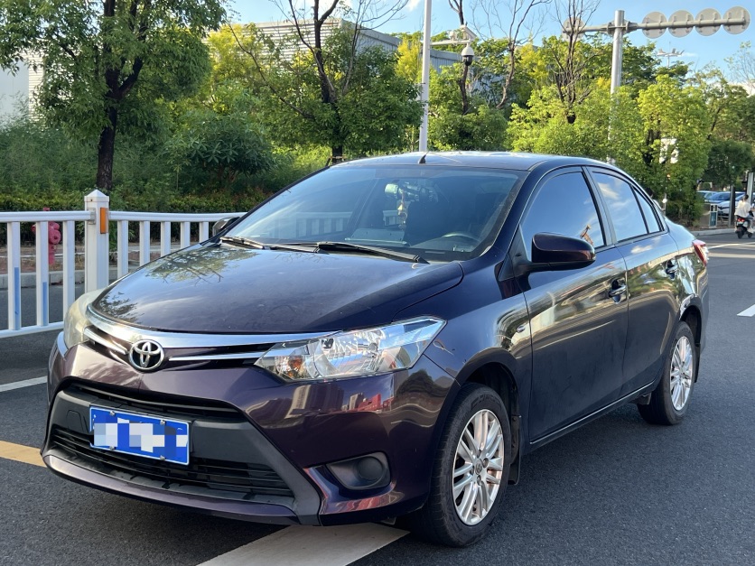 Toyota Vios 2015 Toyota Vios 2015 car image
