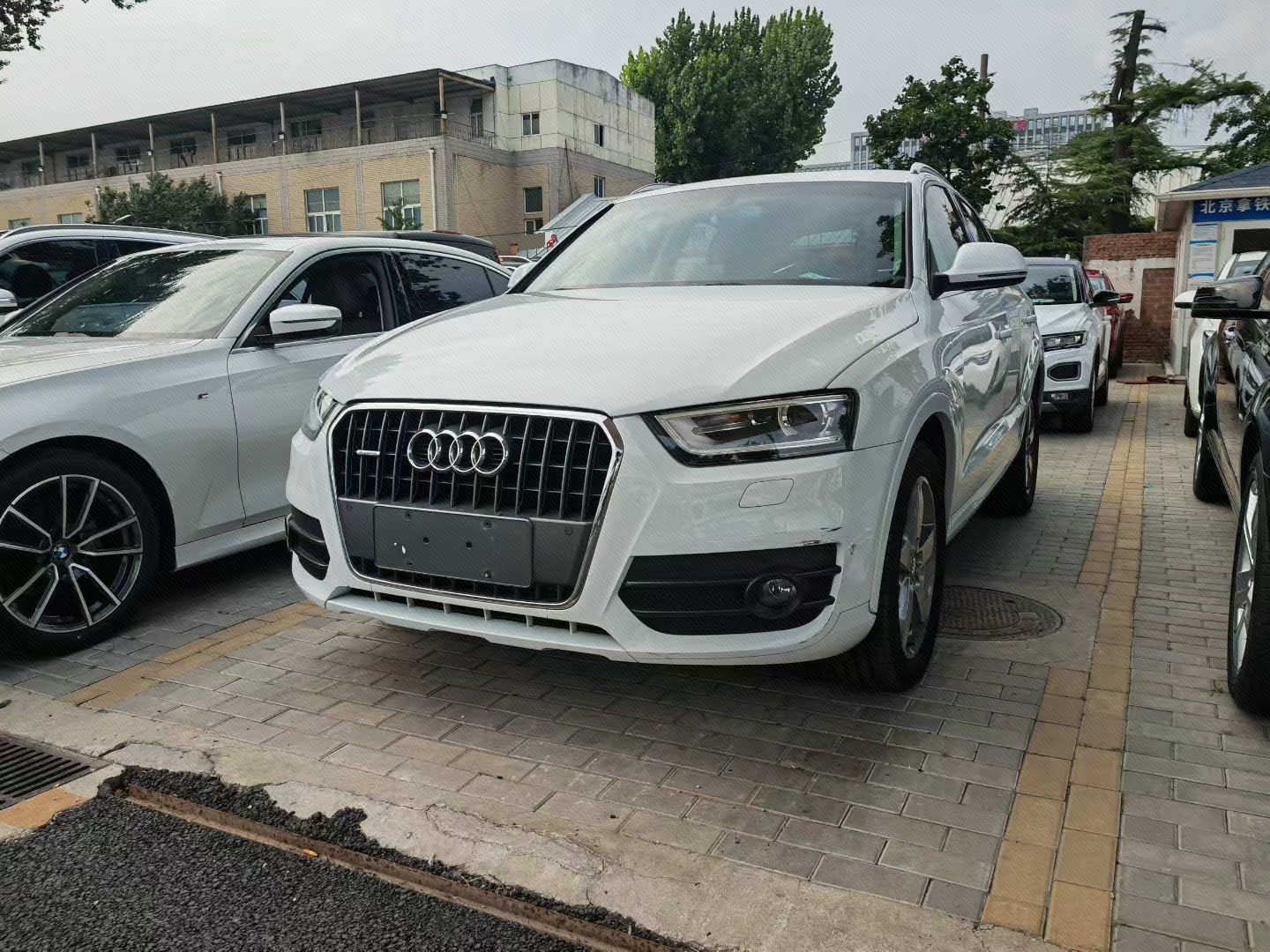 Audi Q3 2013 car image 