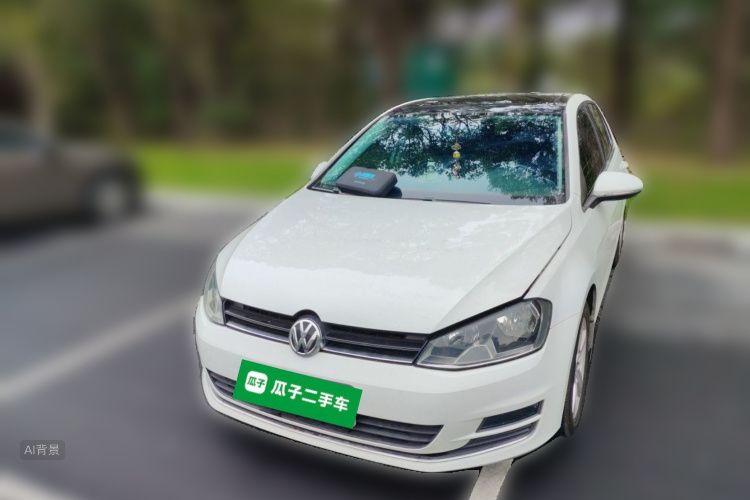 Volkswagen Golf 2015 car image #2