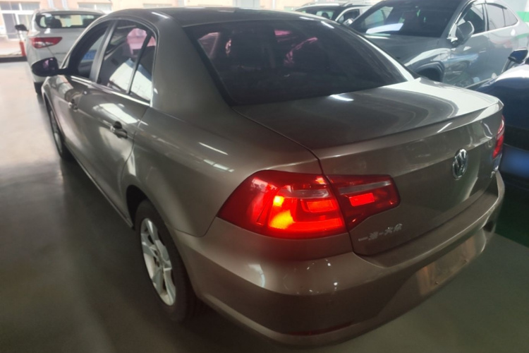 Volkswagen Bora 2015 #5 Volkswagen Bora 2015 immagine di auto #5