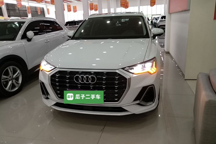 Audi Q3 2022 #3 Audi Q3 2022 car image #3