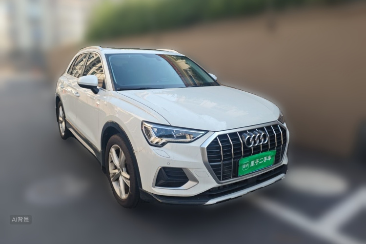 Audi Q3 2020 car image #4