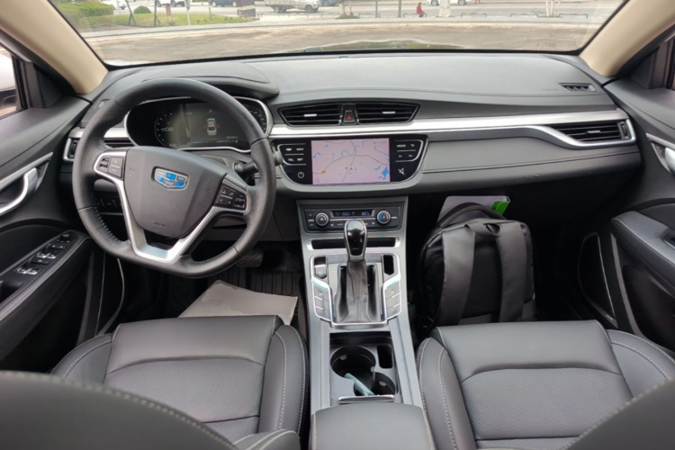 GEELY Emgrand 2019 car image #10
