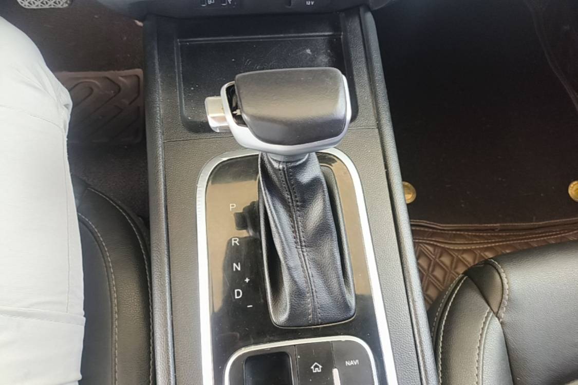 Kaiyi Showjet 2020 #20 Kaiyi Showjet 2020 car image #20