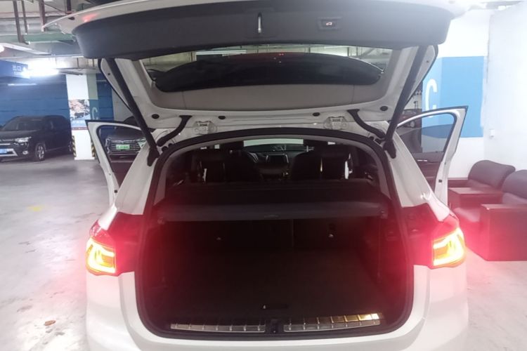 BMW X1 2018 #22 BMW X1 2018 car image #22