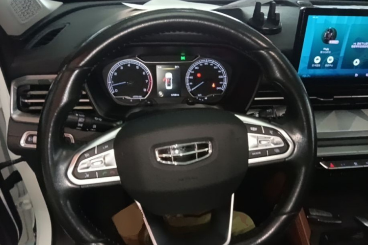 GEELY Vision X6 2022 immagine di auto #11
