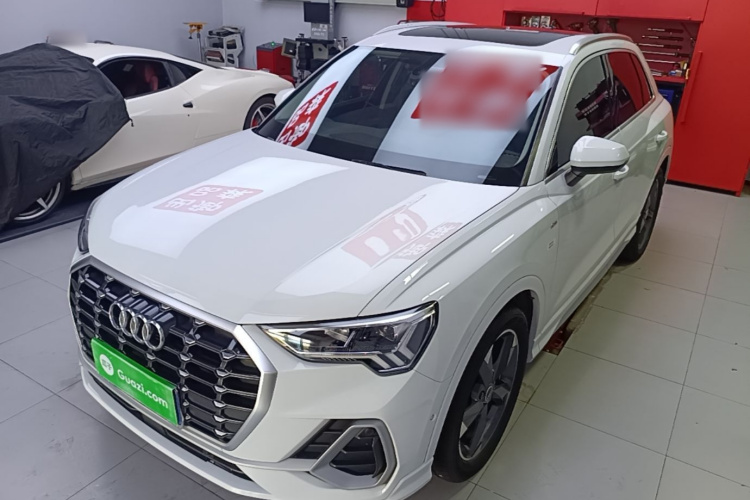 Audi Q3 2023 #2 Audi Q3 2023 car image #2