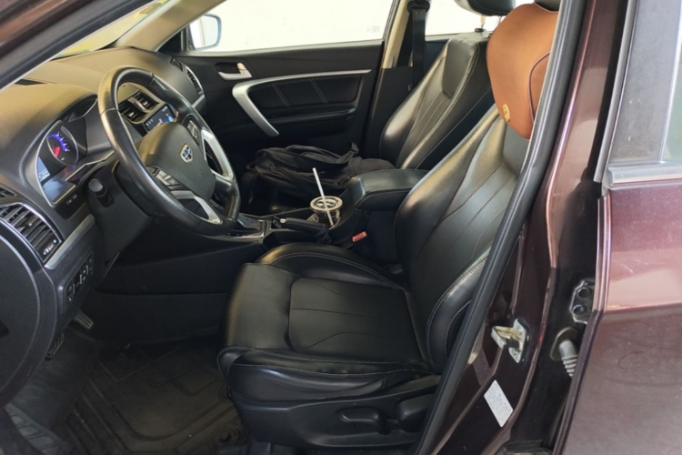 GEELY Emgrand 2016 #17 GEELY Emgrand 2016 صورة سيارة #17