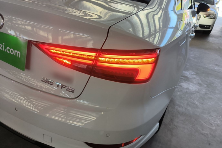 Audi A3 2019 #8 Audi A3 2019 car image #8
