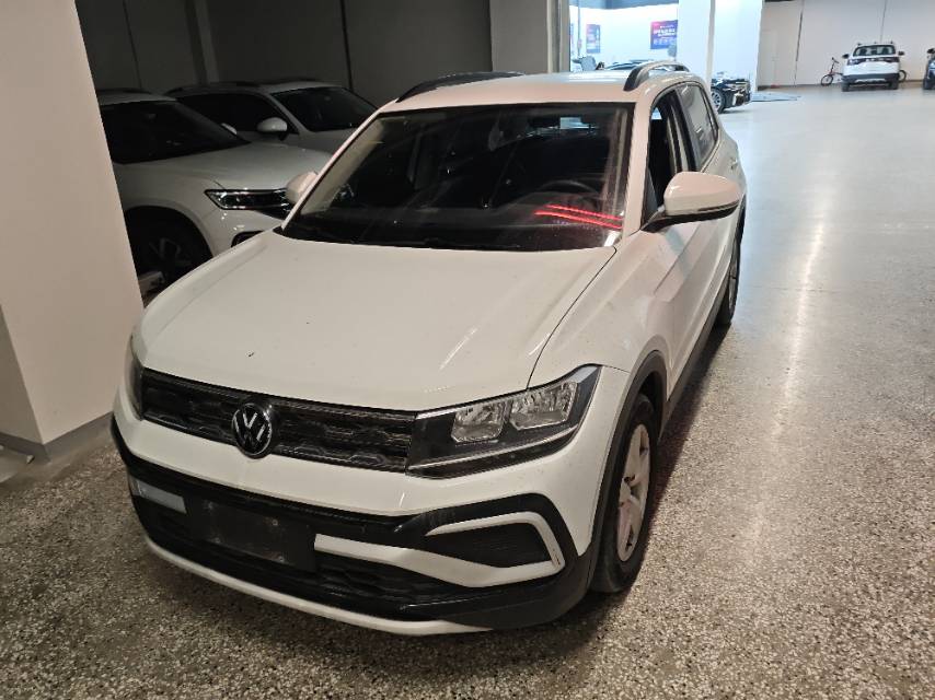 Volkswagen T-Cross 2025 car image 