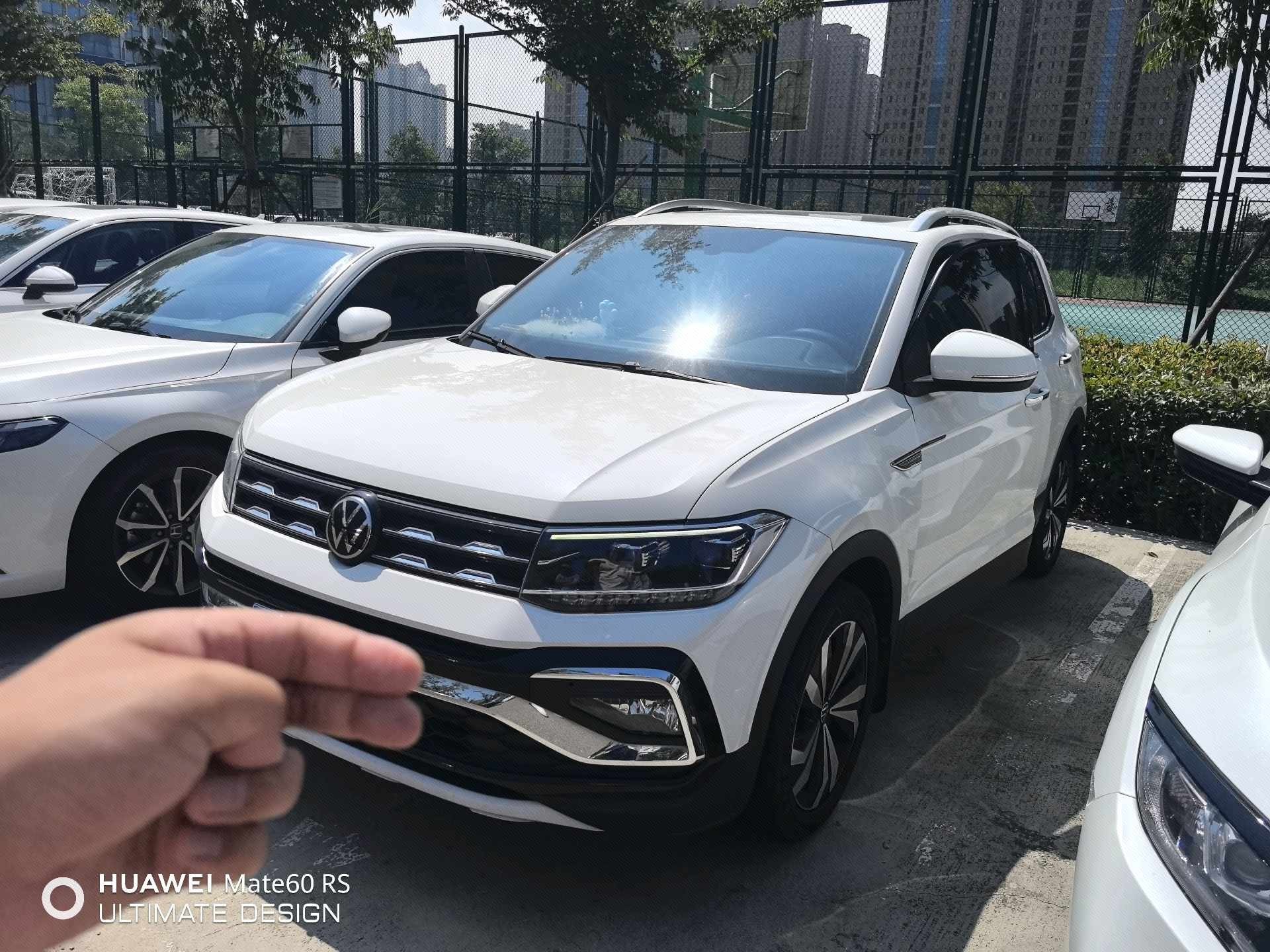 Volkswagen T-Cross 2021 car image 
