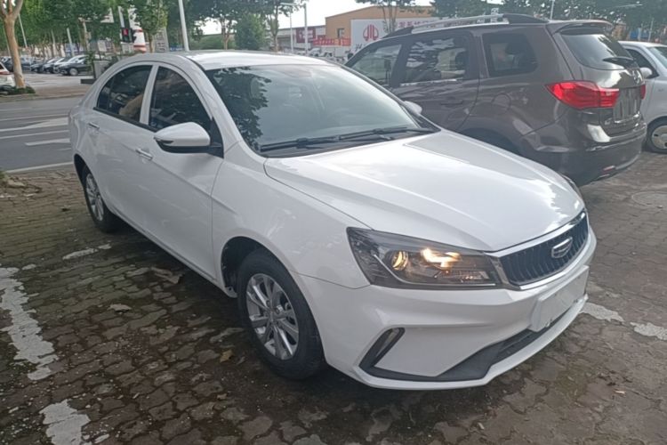 GEELY Emgrand 2021 car image #4