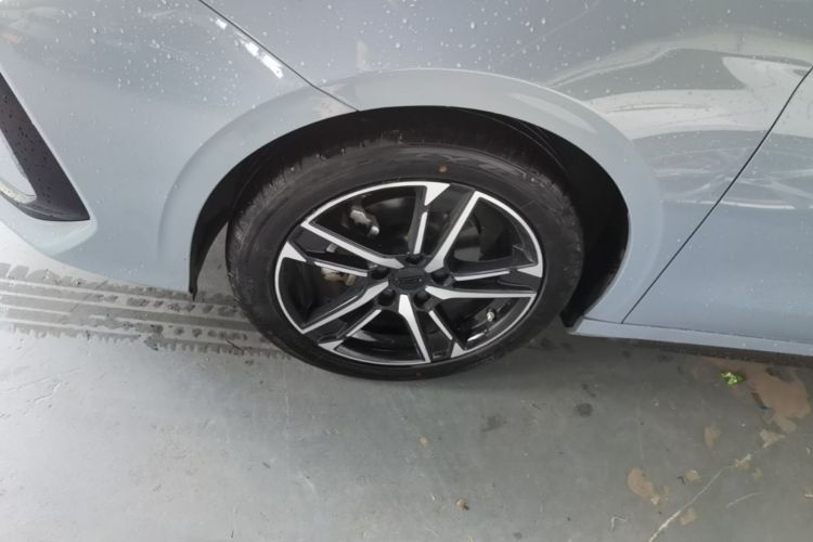 GEELY Binray 2023 #9 GEELY Binray 2023 image de voiture #9