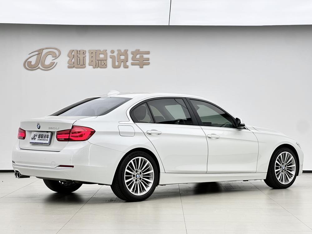 BMW 3 Series 2018 car image #5