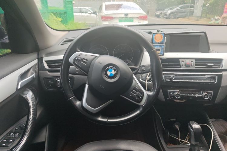 BMW X1 2018 #12 BMW X1 2018 car image #12