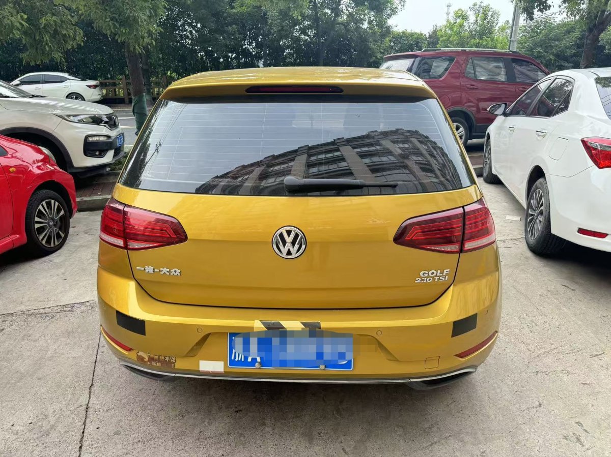 Volkswagen Golf 2018 #2 Volkswagen Golf 2018 صورة سيارة #2