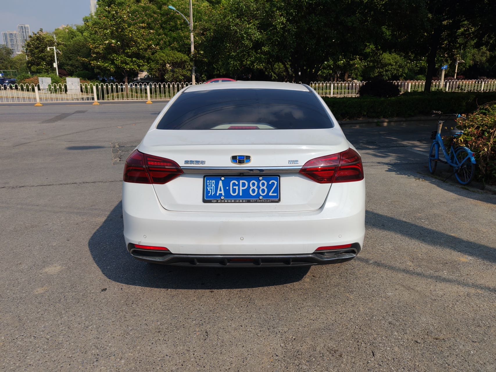GEELY Emgrand 2018 immagine di auto #6
