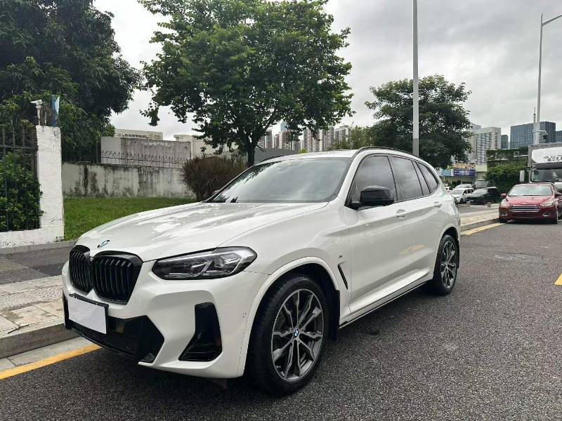 BMW X3 2024 car image 