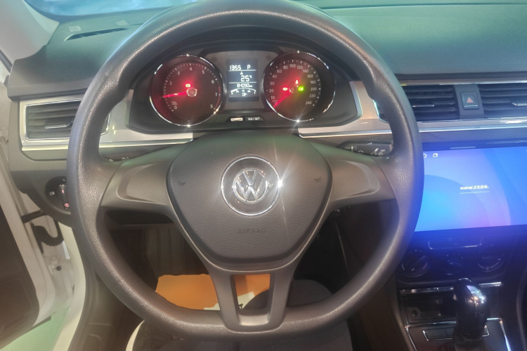 Volkswagen Bora 2018 immagine di auto #15