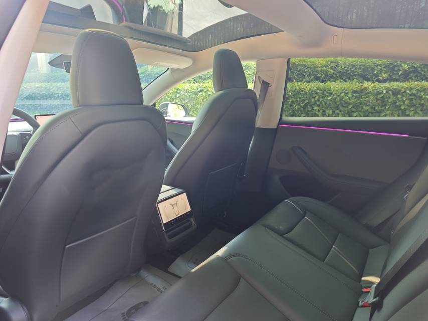 Tesla Model 3 2025 car image #5