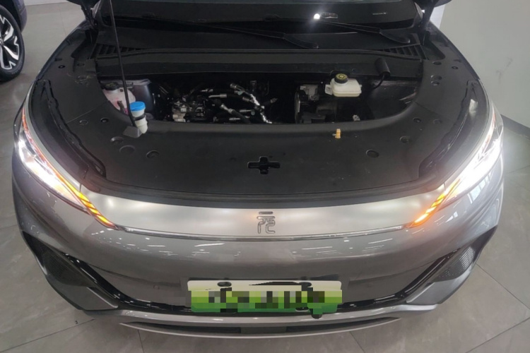 BYD Yuan Plus 2023 immagine di auto #20