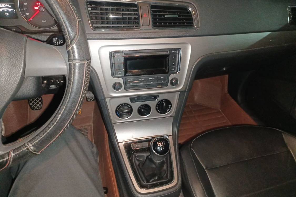 Volkswagen Lavida 2015 car image #26