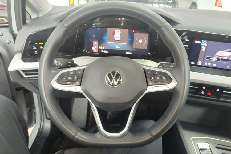Volkswagen Golf 2022 #11 Volkswagen Golf 2022 car image #11
