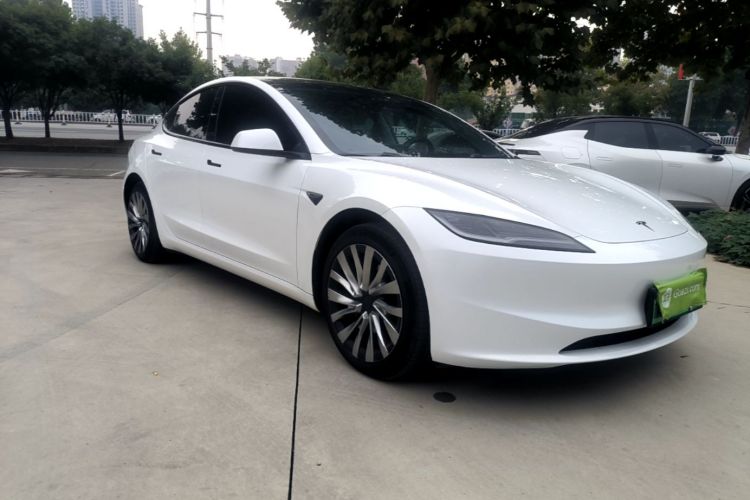 Tesla Model 3 2024 изображение автомобиля #4