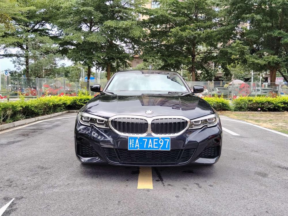 BMW 3 Series 2020 car image #2
